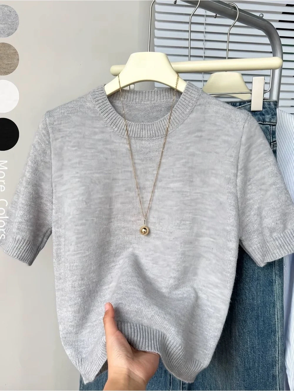 Light Gray Short-Sleeve Knit Sweater - Unbranded